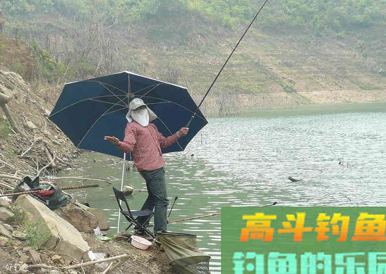 野钓用蚯蚓钓鱼有哪些调漂技巧？