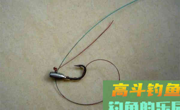 图解朝天钩的绑法和调漂技巧，晚秋钓大板鲫神器