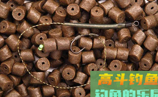 一钩触底一钩悬怎么调？灵敏未必多鱼，野钓建议偏钝