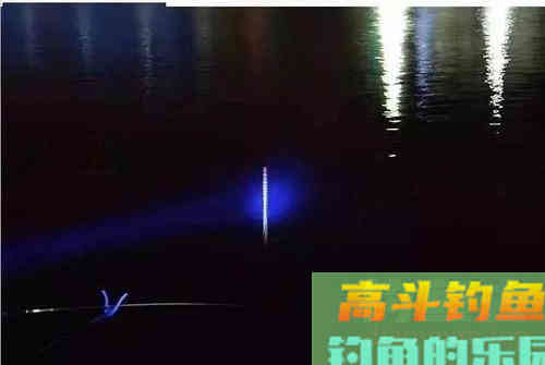 这两种夜光漂的调漂方法，能让钓组更清晰