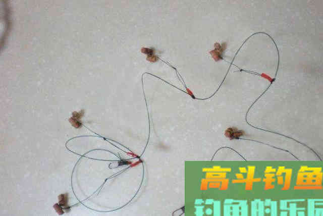 冬天太冷，大板鲫总不上钩，无奈之下只好用这钓法