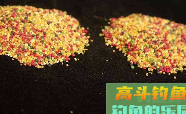 蚯蚓饵料都不灵,夏钓鲫鱼独用它 蚯蚓饵料都不灵,夏钓鲫鱼独用它
