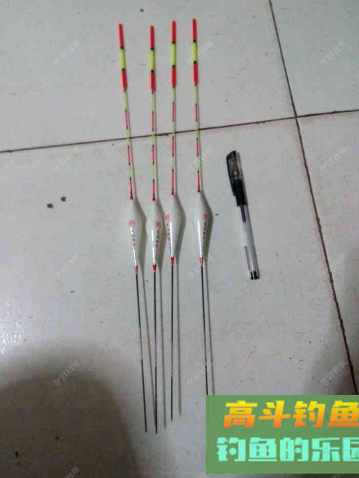 手竿钓鲢鳙，钓鱼高手推荐的两个技巧，助你上大鱼