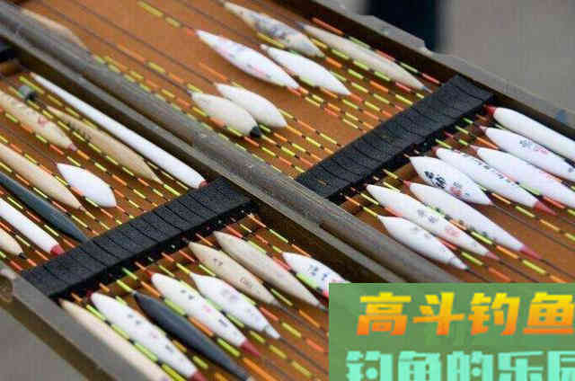 秋钓大鲫鱼的这钓法,十用九准非常实用 秋钓大鲫鱼的这钓法,十用九准非常实用