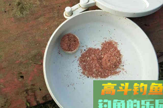 诱钓大板鲫还得用这狠招,试一试便知真假 诱钓大板鲫还得用这狠招,试一试便知真假