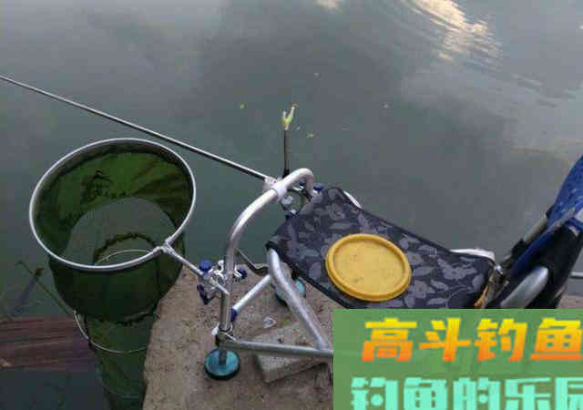有霜天，我一般这样钓鱼，鲫鱼越钓越多