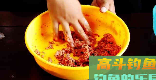 秋末钓鲫鱼,用好这套用饵攻略,连杆不是没可能 秋末钓鲫鱼,用好这套用饵攻略,连杆不是没可能