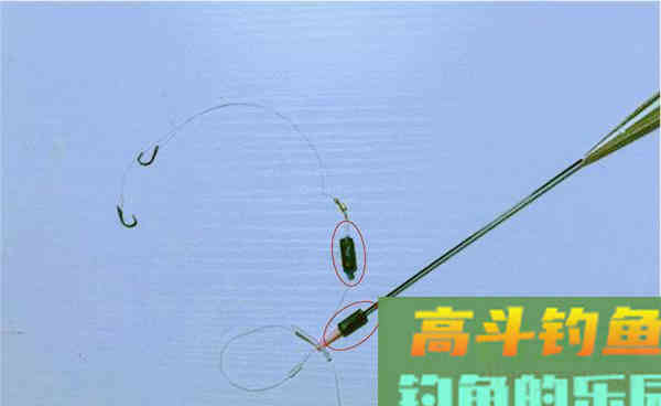 秋季手竿钓翘嘴，用这个特效方法，方法简单