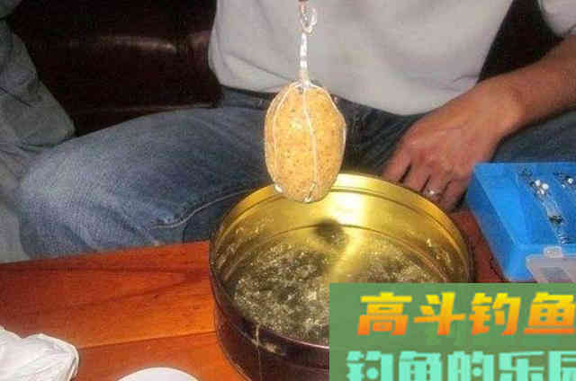 秋天在户外野钓大草鱼时,可以参考的一些特色钓法 秋天在户外野钓大草鱼时,可以参考的一些特色钓法