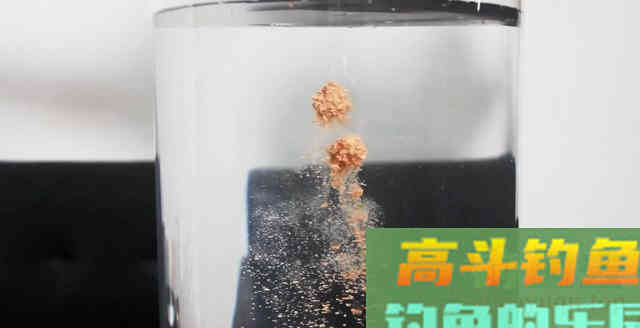 深秋钓鲫鱼，开饵还有这些讲究，一起看看吧