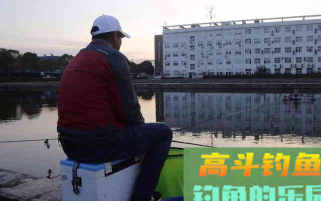 冬天鲫鱼不好钓？教你个新办法，专攻冬天的鲫鱼