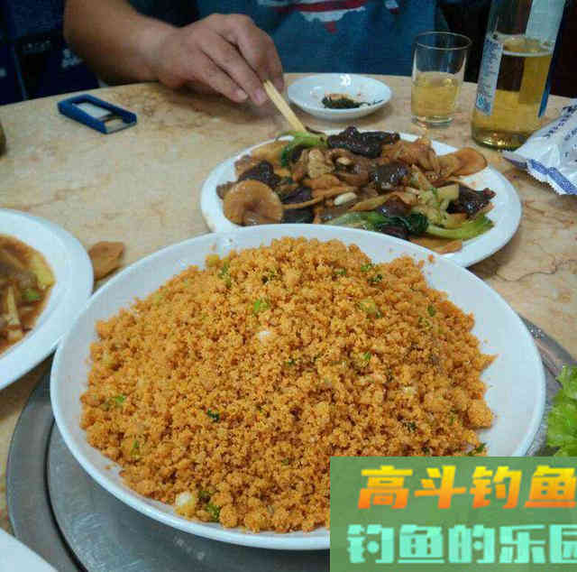 从钓获这条金鳞红尾的野生鲤鱼,谈谈我钓鲤鱼的经验 从钓获这条金鳞红尾的野生鲤鱼,谈谈我钓鲤鱼的经验