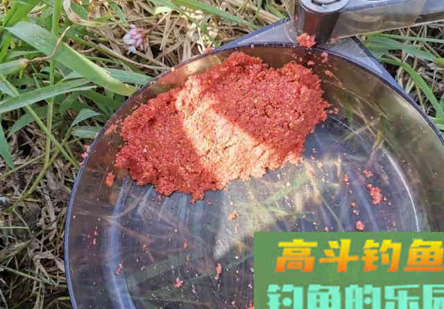 冬钓鲫鱼饵料这样调整才好,新手看完就能学会 冬钓鲫鱼饵料这样调整才好,新手看完就能学会
