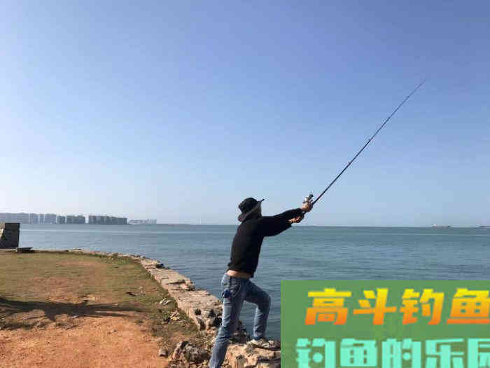 初春低温，在深水区应该这样垂钓，收获会更好