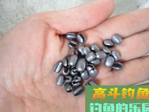 夏季温高大鱼都在深水，可以试试滑漂钓法