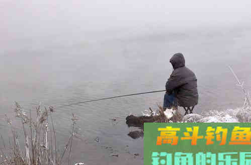 冬钓什么天气能爆护不好说，但是这几种情况，钓鱼肯定会光头