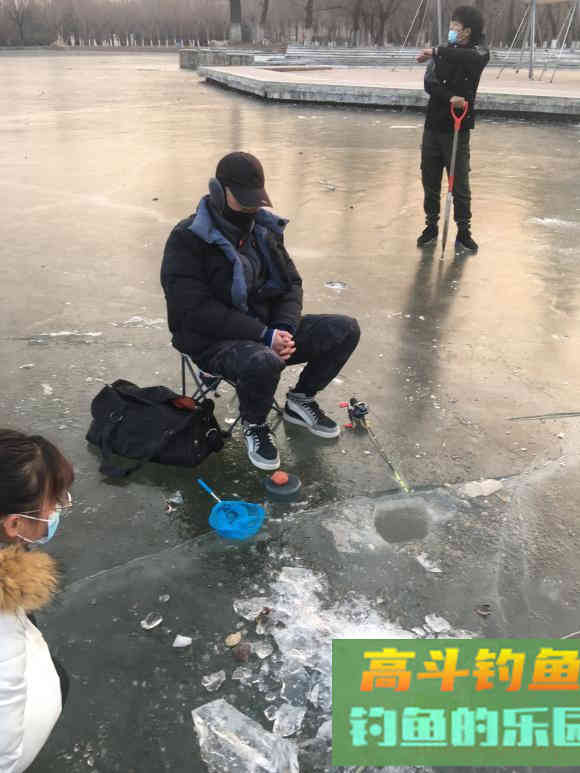 冬天野钓的别急着封竿，给你支几招