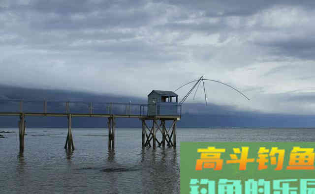 夏季梅雨期降雨多难钓鱼，学会这三点技巧
