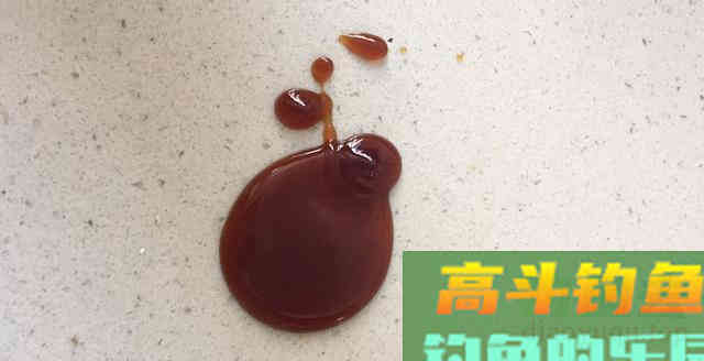 秋季降温钓鱼难？巧用水质4点变化，反让大鱼狂咬钩
