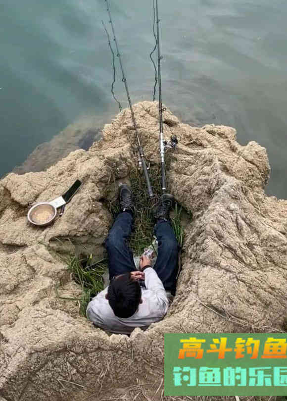 夏季钓鱼时段很重要，死守无意义