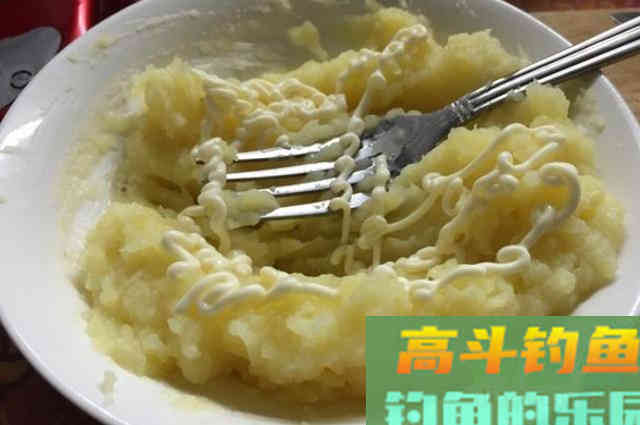 秋天的鱼不好钓？不急不慌，试试这5种添加剂
