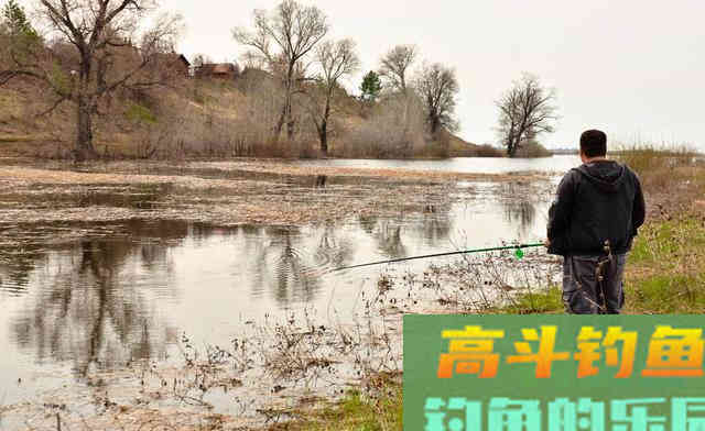 “惊蛰”是什么意思？惊蛰钓鱼怎么选深浅