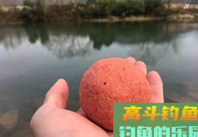 高价的麝香酒你买过吗？野钓效果可能比不上2块一袋的香精