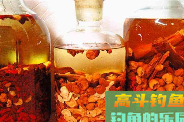冬钓想要渔获好，试试这几种小药
