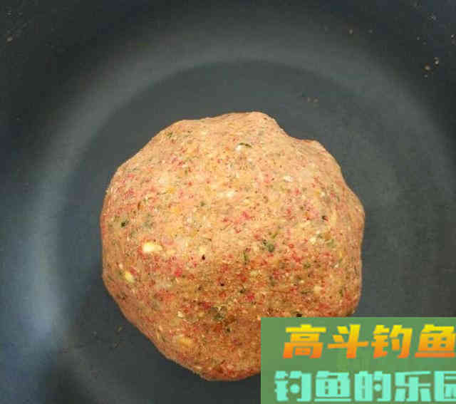 这款自制鲤鱼饵，老钓手都在偷偷用