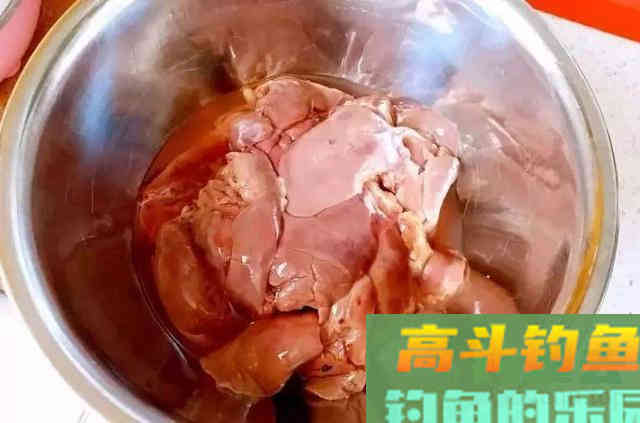 鸡肝钓鱼，只要这样用，钓肉食鱼，一钓一个准