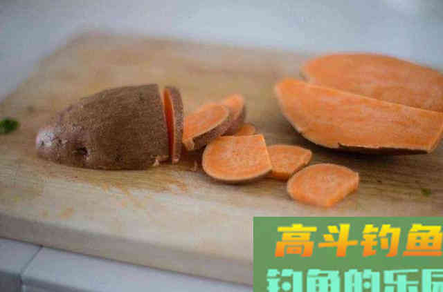 夏天唯独这鲫鱼饵才霸气，一般小药还真比不上