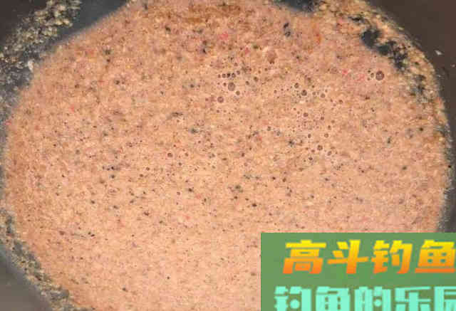 野钓很牛的一款饵料，自己在家就能做