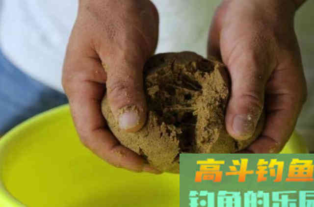 不管在哪钓，七月只需用这鲤鱼特效饵就爆护