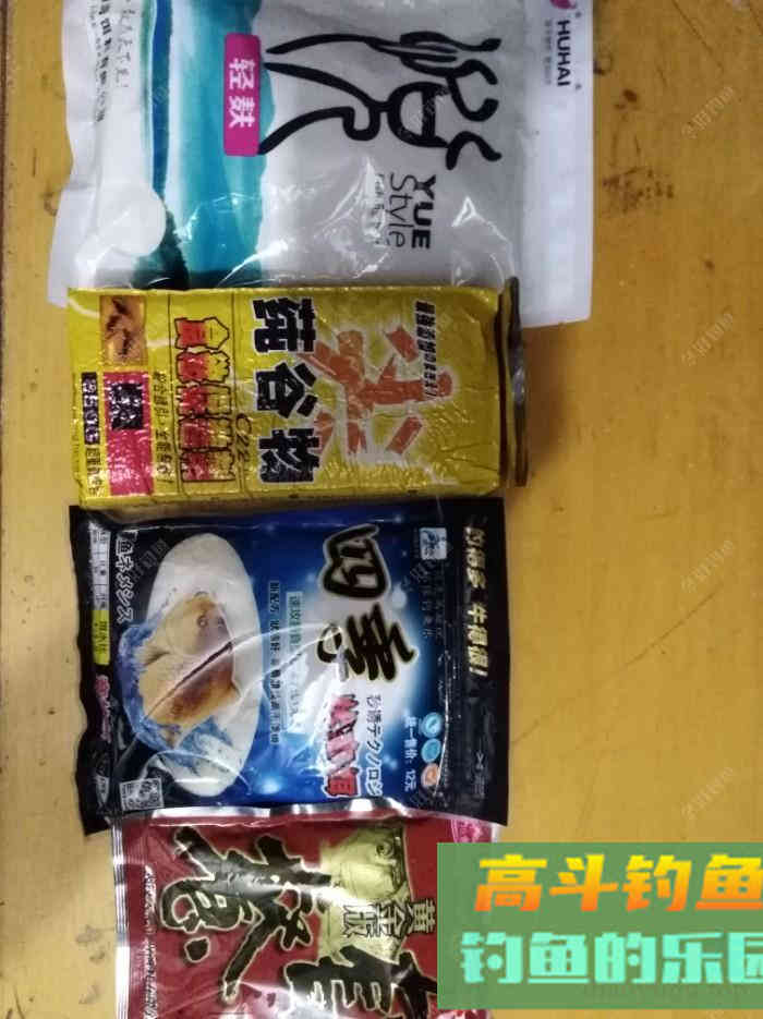 钓鱼老手对商品饵配比的实践体会