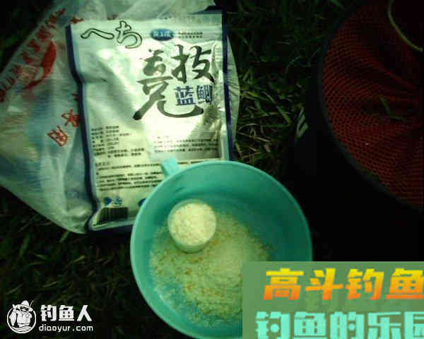 达人分享竞技蓝鲫饵料的新用法
