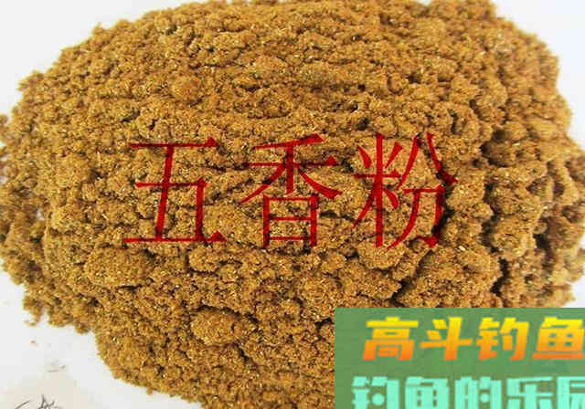 为了钓到鱼，钓友想尽各种办法！鱼：我们被包围了