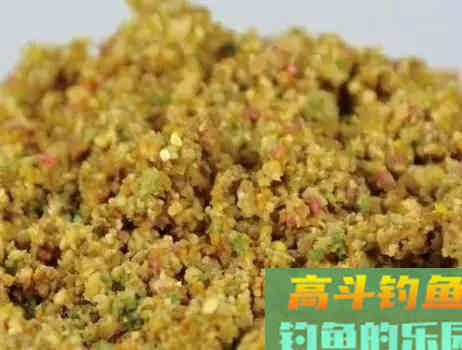 一秋钓三季，不同时节不同的饵料配方，渔获多几条