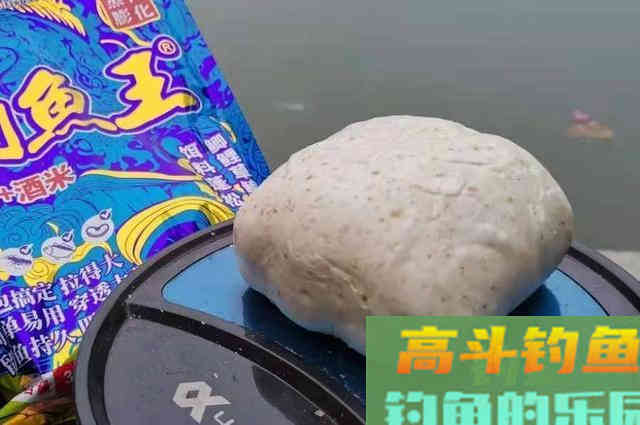 用馒头来代替，鲫鲤鱼好钓到没话说