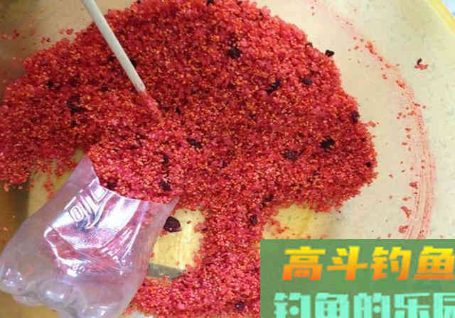 渔具店老板教您做窝料，诱鱼快留鱼久