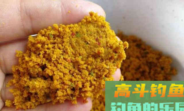 黑坑钓鲤鱼饵料该如何搭配?散炮又该如何开制呢 黑坑钓鲤鱼饵料该如何搭配?散炮又该如何开制呢