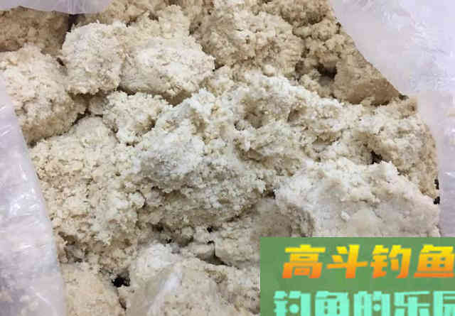 饵料不止腥和香，野钓大鱼臭味才是杀手锏