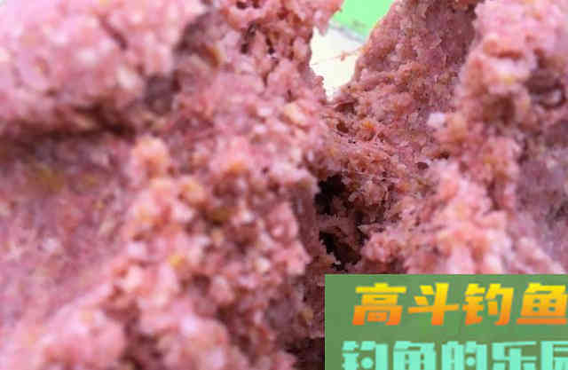 拉饵钓鱼你注意过钩上的残留吗?小细节反映大问题 拉饵钓鱼你注意过钩上的残留吗?小细节反映大问题