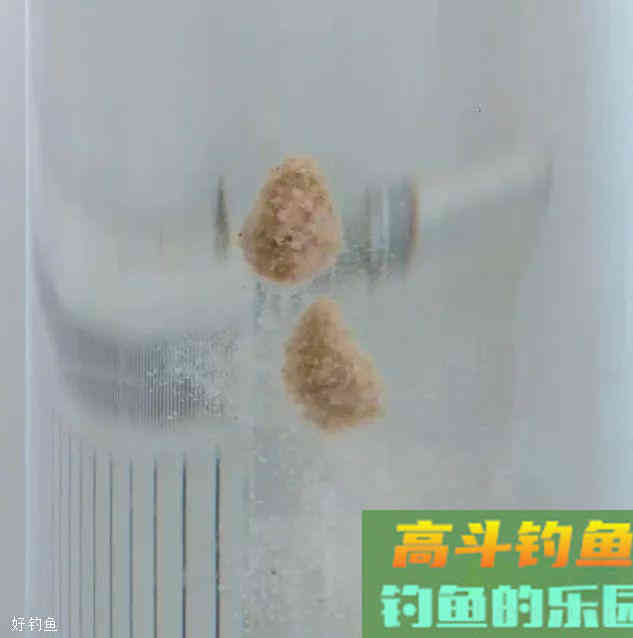 夏季高温多雨，用这款老鬼饵料配方钓鲤鱼最方便