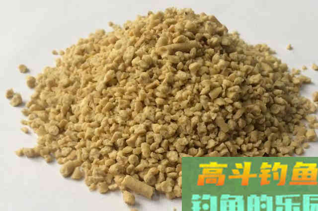 大鲤鱼再狡猾，用我这饵也能一钓过瘾