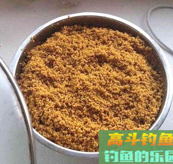 秋季钓鱼最常用的7种饵料，蓝鲫排第4，第1名当之无愧