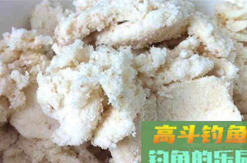 野钓鲫鱼的土配方，用的都是便宜货，连杆爆护却不是难事