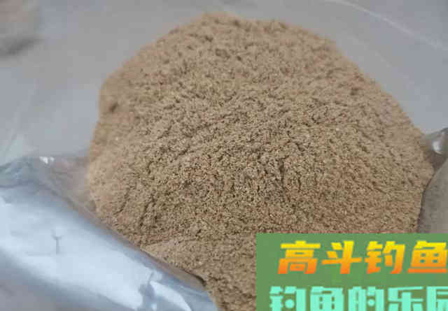 自制一款野钓专用的散炮饵，经济实惠上鱼多