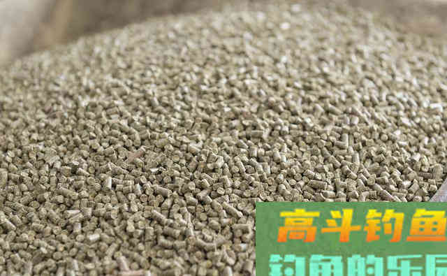 春季钓鲤鱼，这3种打窝方式，成本低
