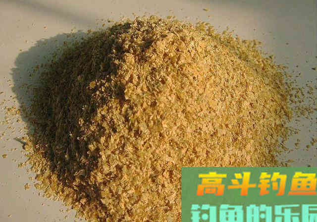 给钓友分享一款能压轴的窝料配方，用过的人都说好