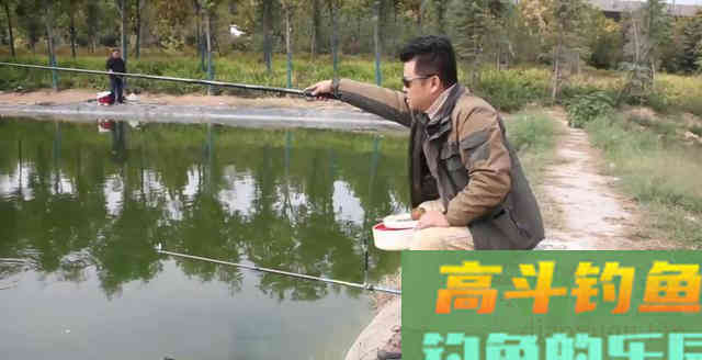 钓鱼新手提竿后，不中鱼，高手是怎么提竿呢
